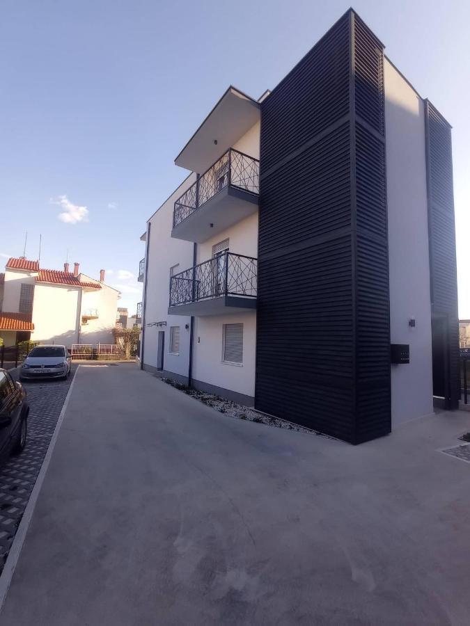 Apartment Punda Kastela Exterior photo
